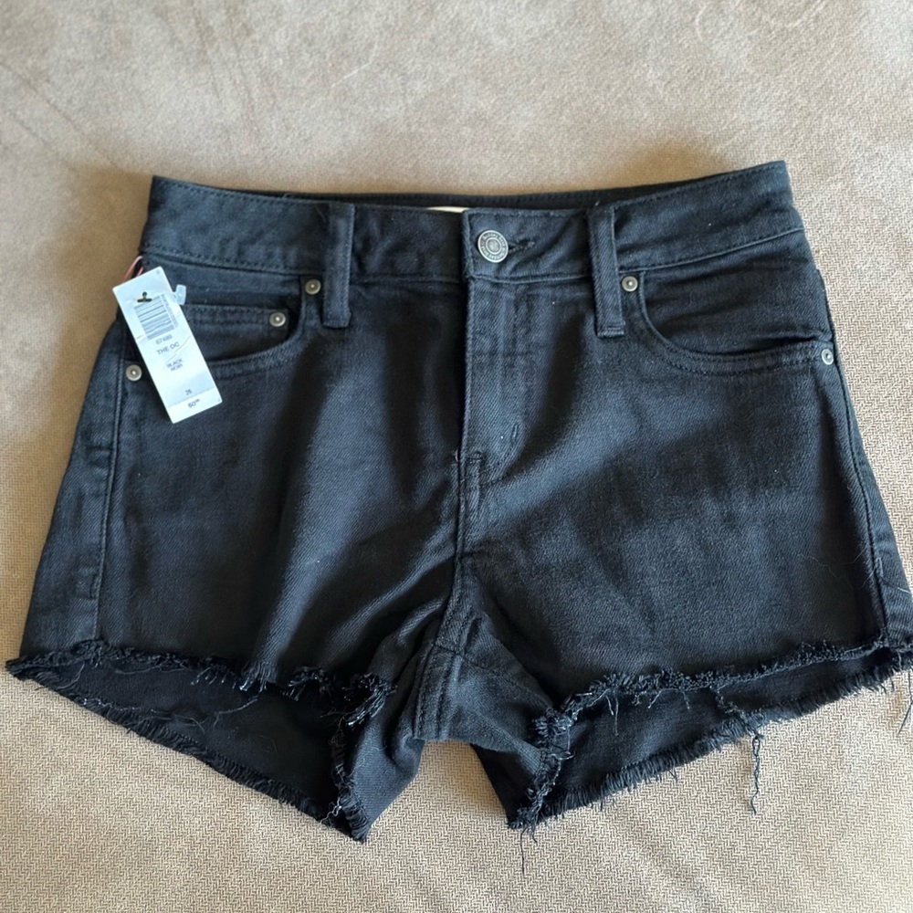 NWT Aritzia Black Sunday Best shorts